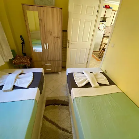 Apartment Fethiye'de Sahil Ve Sehirici Birarada...