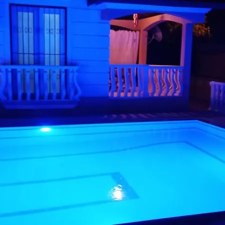 Apartment Fethiye'de Sahil Ve Sehirici Birarada...